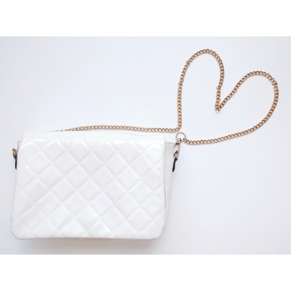 White crossbody bag